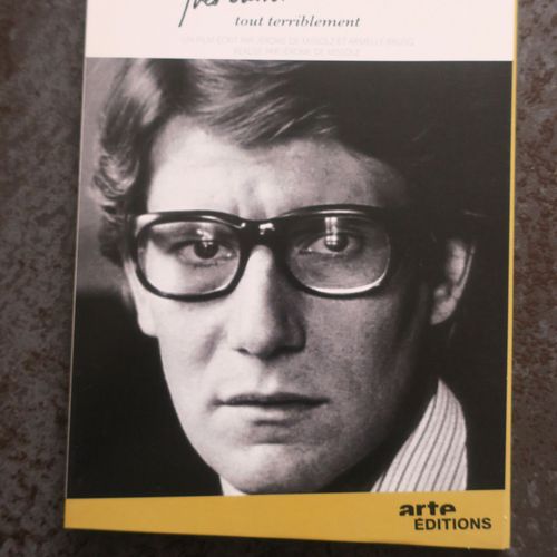 Yves Saint Laurent - Tout Terriblement Par Jérôme De Missolz 1994 - Textes Dits Par Jeanne Moreau Et Ysl - Très Bon Etat