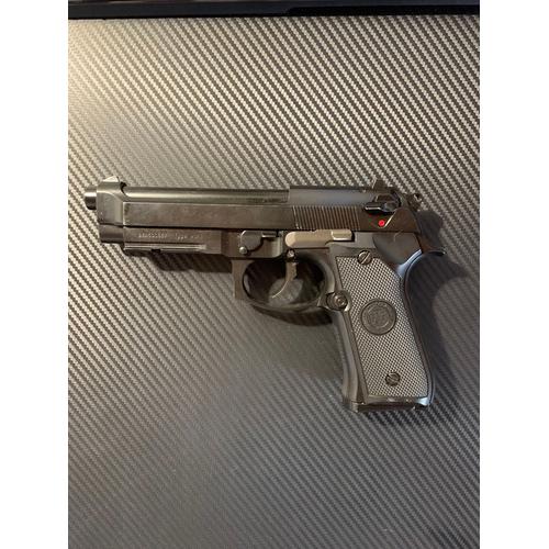 We Beretta M9 Full Métal Gaz Blowback 0.72 Joule Airsoft