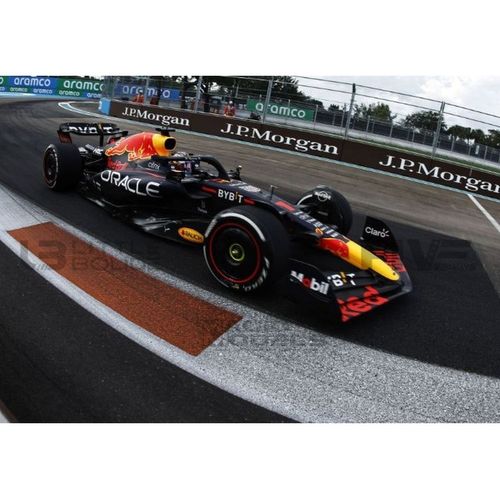 Minichamps 1/43 - 417220501 - Red Bull Rb18 - Winner Gp Miami 2022 (M. Verstappen)-Minichamps