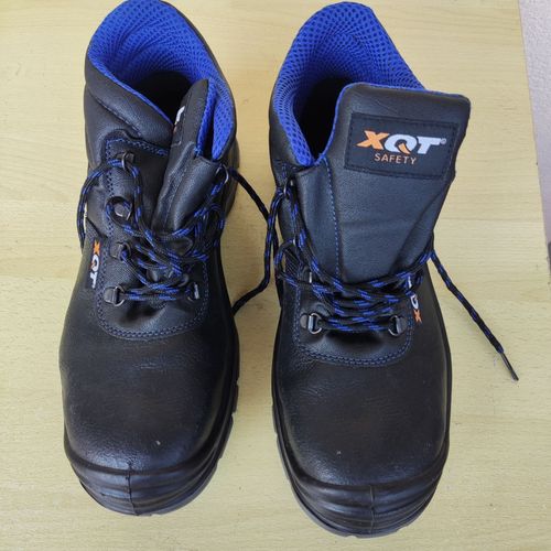 Chaussures De Sécurité 43 Neuves 30 Euros/Échange