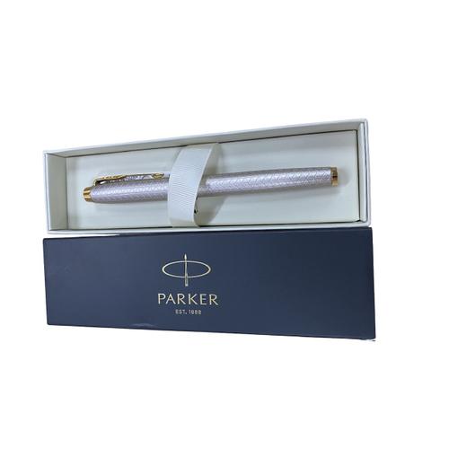 Parker 51 Deluxe Stylo Plume, Corps Prune Et Attris Dores, Plume Moyenne En Or 18 Carats, Cartouche D'encre Noire, Livre Dans Son Ecrin