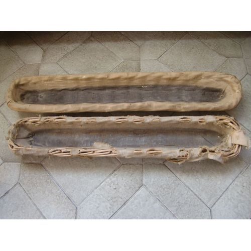 Lot De 2 Anciens Bannetons À Pain Longs En Osier Entoilés