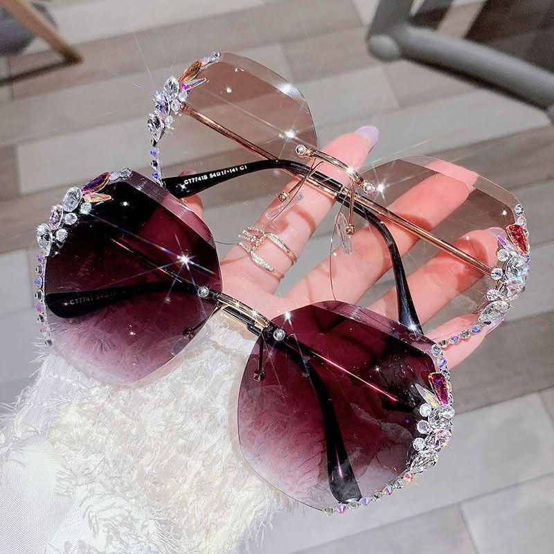 Lunettes soleil luxe strass femmes 2020 mode lunettes de soleil  surdimensionnées