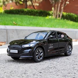 Ford Mustang Voiture De Sport Électrique En Alliage Mach-E 1:24 Nouveau Modèle De Voiture En Métal Moulé Sous Pression Nouvelle Énergie Son Et Lumière Jouets Pour Enfants Cadeau Sans Boîte D?Origine