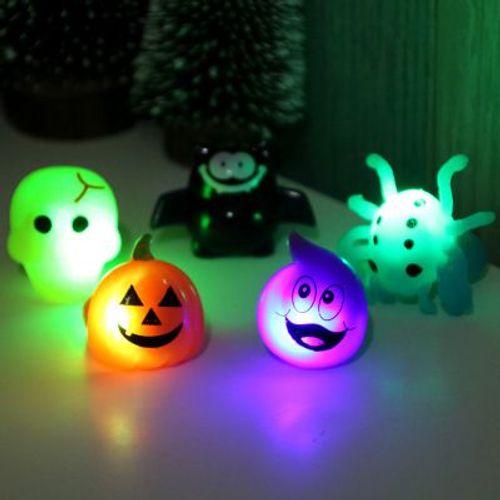 Anneaux Lumineux Pour Enfants, Cadeau De Fête D'halloween, Lumières De Doigt, Jouets Lumineux, Petits Cadeaux, Bagues De Chauve Souris En Citrouille, 5 Pièces, Nouveau