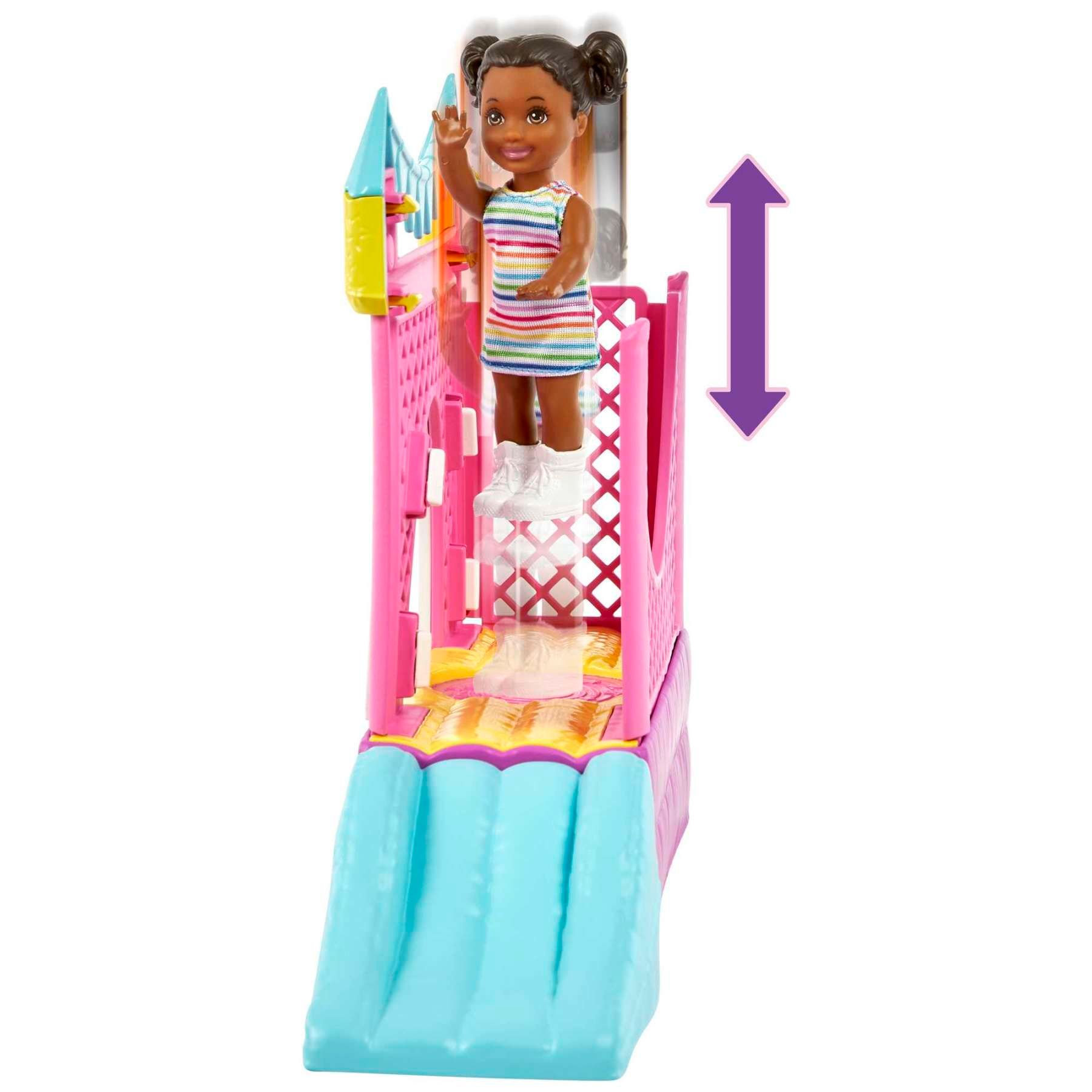 Barbie - Skipper Baby-Sitter - Coffret Ch�teau Gonflable - 3