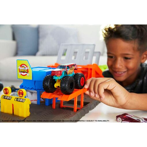 Hot Wheels Monster Trucks Blast Station Playset - 2
