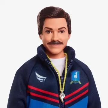 Poup�e Barbie Ted Lasso - 4