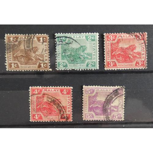 Lot De 5 Timbres Malaisie (Tigre)