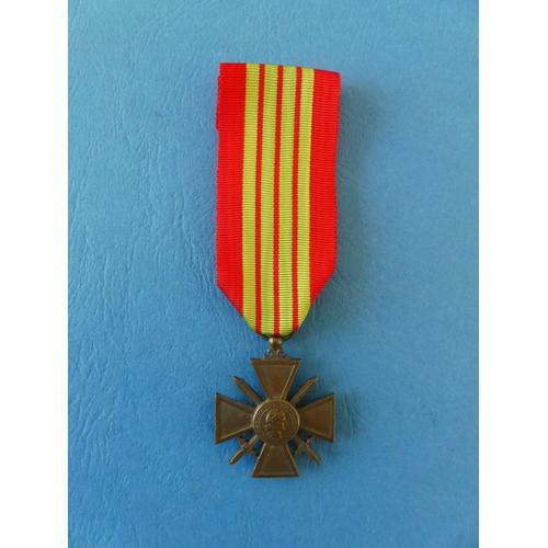 Ww2 / Medaille / Decoration / Croix De Guerre 1939 / Originale