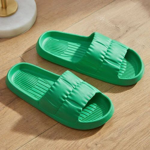Chaussures Sandales Nuage Semelle Souple Pour Femmespantoufles De Plageplateforme Optiquepantoufles Brûleur Coréennes Pour La Maisontongs Pour Damesmode D'été
