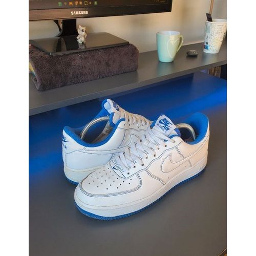 Nike Air Force 1 '07 Chaussure Blanche Et Bleu En Cuir Basket 43 Eu / 9.5 Us Homme Et Femme