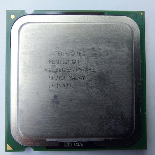 CPU / Processeur Intel Pentium 4 521 SL8HX - Socket LGA775 - 2.8 Ghz - 1 Mo