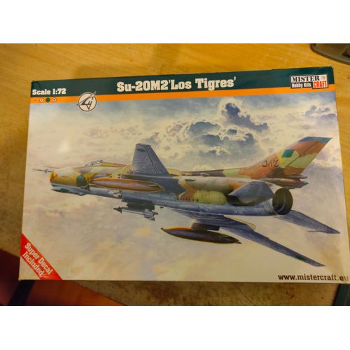 Maquette Avion Mistercraft 1/72 : Su-20m2 ' Los Tigres '-Mistercraft