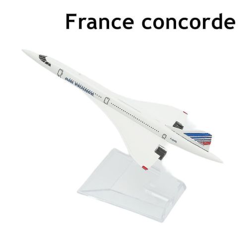 Échelle 1: 400 Métal Aviation Réplique Avion Avion Boeing Airbus Avion Modèle Die Cast Avion Miniature Enfants Jouets Cadeau De Noël Garçon