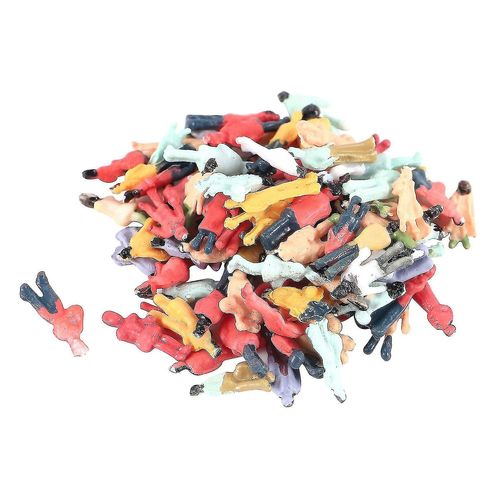 100pcs Z Scale 1:200 Mix Painted Model People Train Park Street Passenger Figures