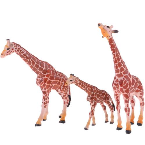 Ensemble De Jouets Figurines Comprenant Mère Girafe, Papa Girafe Et Bébé Girafe
