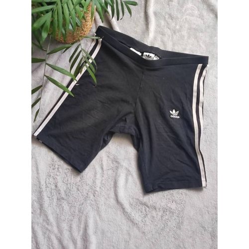 Short Adidas Taille 38