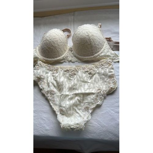 Ensemble De Lingerie