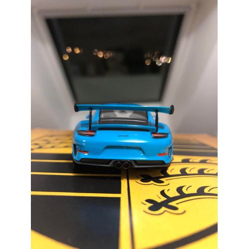 Cadre voiture Porsche GT3 RS échelle 1/43
