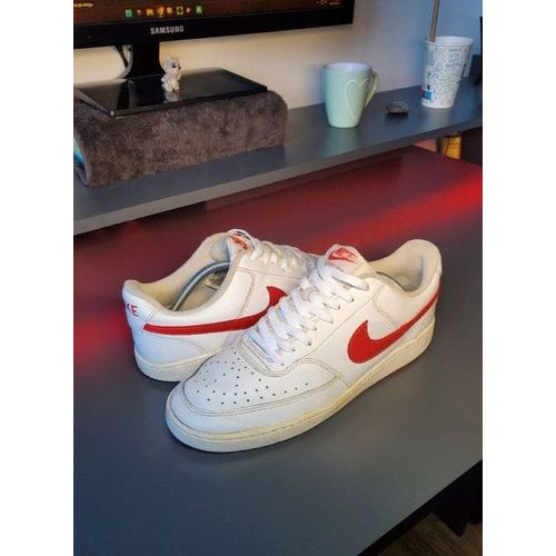 Nike Air Force 1 '07 Court Vision Low Chaussure Blanche Et Rouge En Cuir Basket 45 Eu / 11 Us Homme