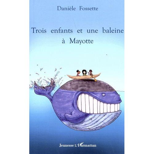 Trois Enfants Et Une Baleine À Mayotte