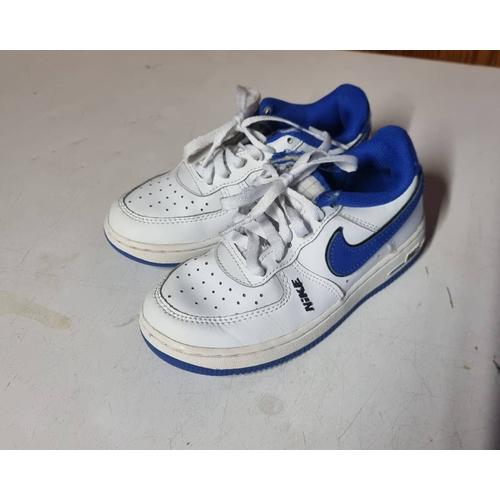 Basket Nike Air Force 1 Junior Blanche Et Bleu Taille 28.5