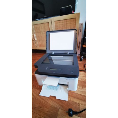 Imprimante laser n&b multifonctions (scan, impression, copie, sans fil) hp laser mfp 135w.