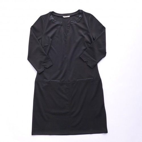 Robe Col V