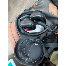 Casque Beats solo pro avec batterie disfonctionnelle