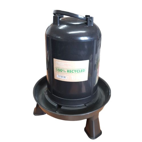 Abreuvoir Sur Pieds Plastique Recyclé 5 Litres Pour Basse Cour