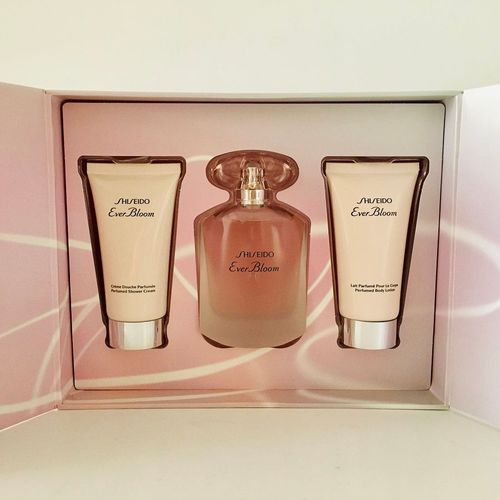 Set Shiseido Ever Bloom Eau De Toilette 50ml + Bl 50ml + Sg 50ml 