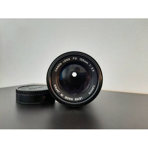 Canon FD 135 mm 3.5 
