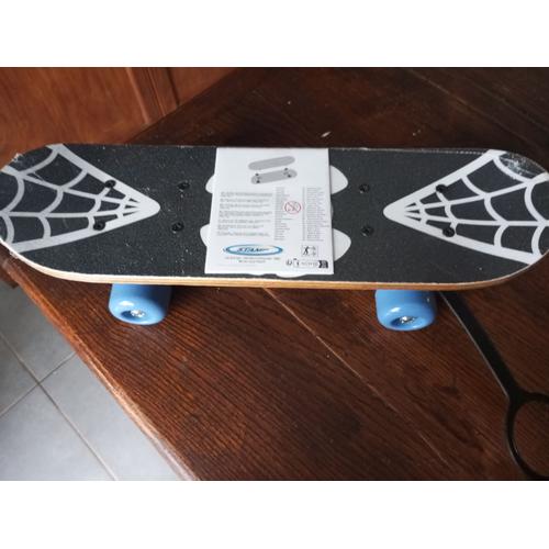 Skateboard Spidey 17/(