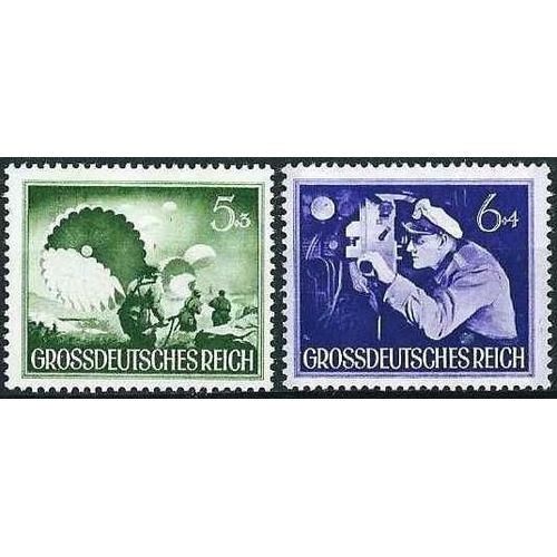 Allemagne, 3ème Reich 1944, Très Beaux Timbres Neufs** Luxe Journée Des Héros (2ème Série), Timbres Yvert 793 Parachutiste Et 794 Officier Sous Marinier Au Périscope.