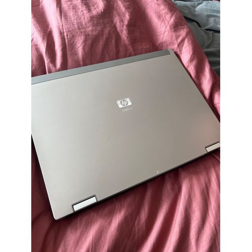 HP ELITEBOOK 8530P - 17" Intel Core 2 Solo - Ram 4 Go - DD 60 Go