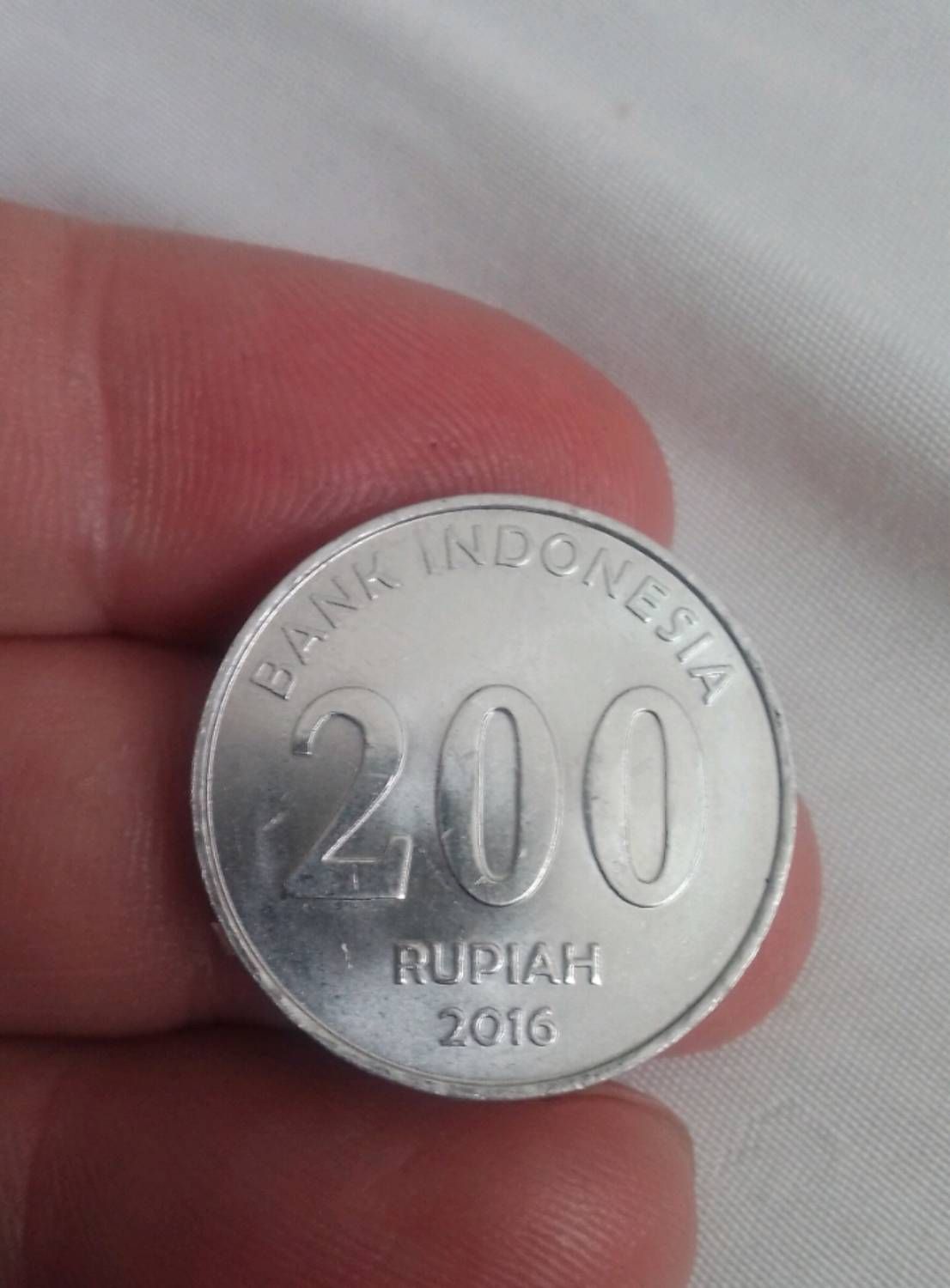 Monnaie 200 Rupiah Indonésie 2016