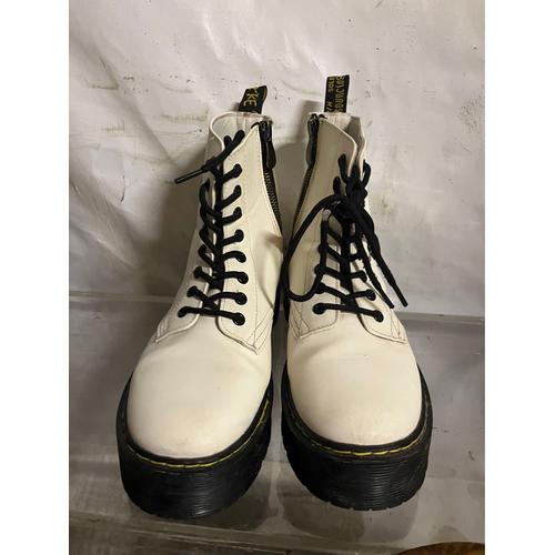 Paire De Chaussures Type Boots Style Doc Martens Taille 39