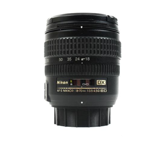 Nikon AF-S Nikkor 18-70mm 1:3.5-4.5 G ED DX SWM ED IF Aspehrical diam. 67 - 18mm 70 mm 3,5 4,5