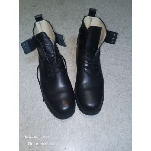 Vente Chaussure Édito Homme Noir Cuir Pointure 45 Prix 120 Euro A Débat Les Intéressés Écrire Moi