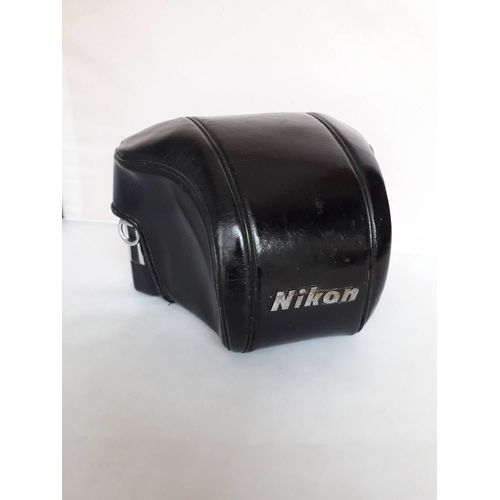 NIKON SAC RIGIDE EN CUIR CTT POUR F et F2