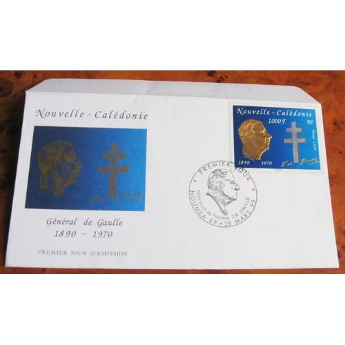Enveloppe Premier Jour Avec Timbre Neuf De 1000f Oblitéré Cachet De La Poste De Nouméa 28 Mars 1995-25ème Anniversaire Mort Du Général De Gaulle-Achetée En Nouvelle Calédonie