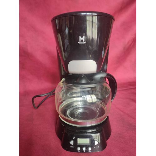 Cafetière noire électrique 