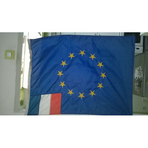 Drapeau Européen Bleu blanc rouge