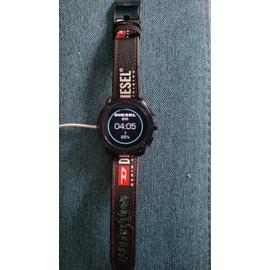 Montre connectée online diesel