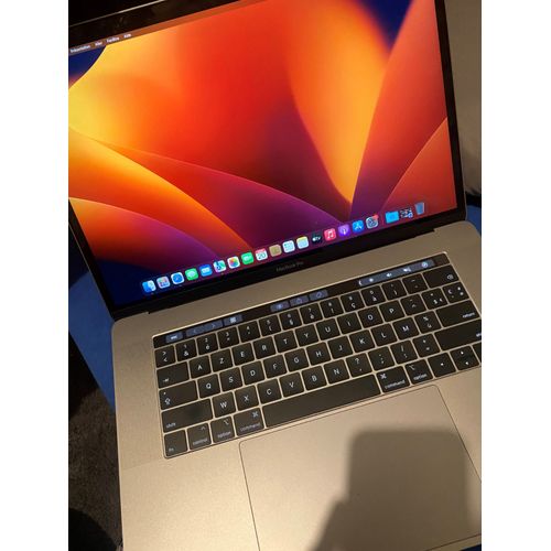 Apple MacBook pro Touch Bar Retina 2019 - 15" Intel Core i9 - 2.3 Ghz - Ram 16 Go - SSD 512 Go - Azerty