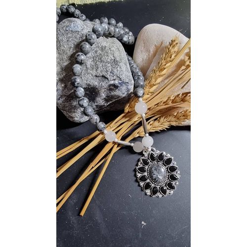 Collier En Larvikite Et Onyx