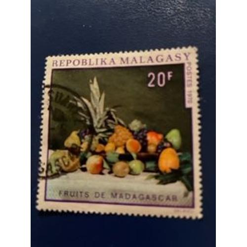 Timbre Madagascar - Fruits - 1970 - 20 F