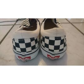 Tennis Ua Classic Slip-On Vans Noir / Blanc - 38