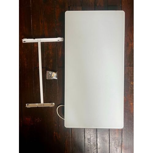 Radiateur électrique en verre, modèle panneau rayonnant de 2000W, marque Carrera. 